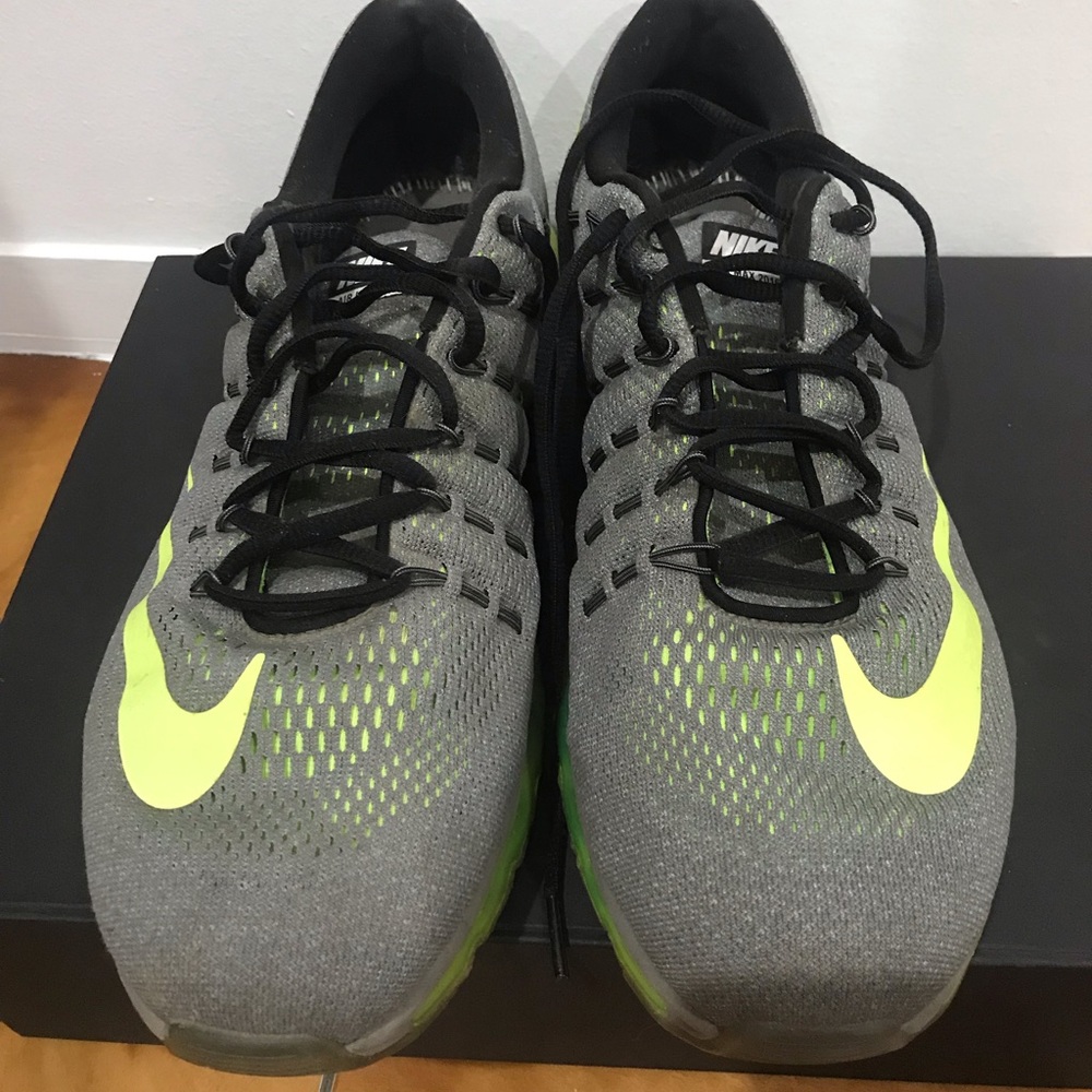 Nike Airmax 2016 - Picture 2 of 3